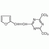 2-[2-(呋喃-2-基)乙烯基]-4,6-双(三氯甲基)-1,3,5-三嗪