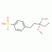2-(4-氯磺酰苯基)乙基三甲氧基硅烷